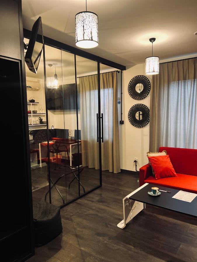 Global Home - Aparthotel - No Contact Check In 미엘레크 외부 사진